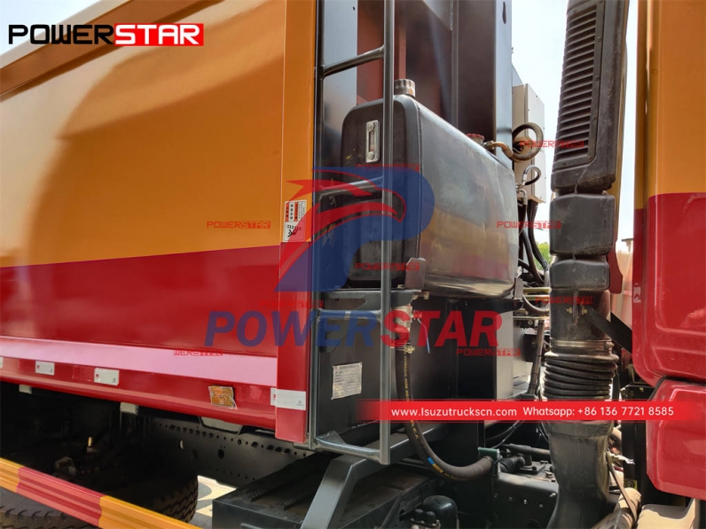 Custom-made ISUZU GIGA 6 wheeler 15 cubic refuse compression truck