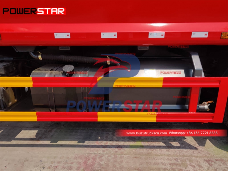 Custom-made ISUZU GIGA 6 wheeler 15 cubic refuse compression truck