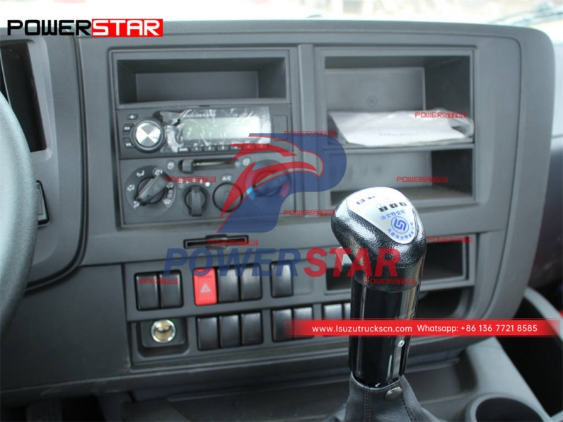 Custom-made ISUZU GIGA 6 wheeler 15 cubic refuse compression truck