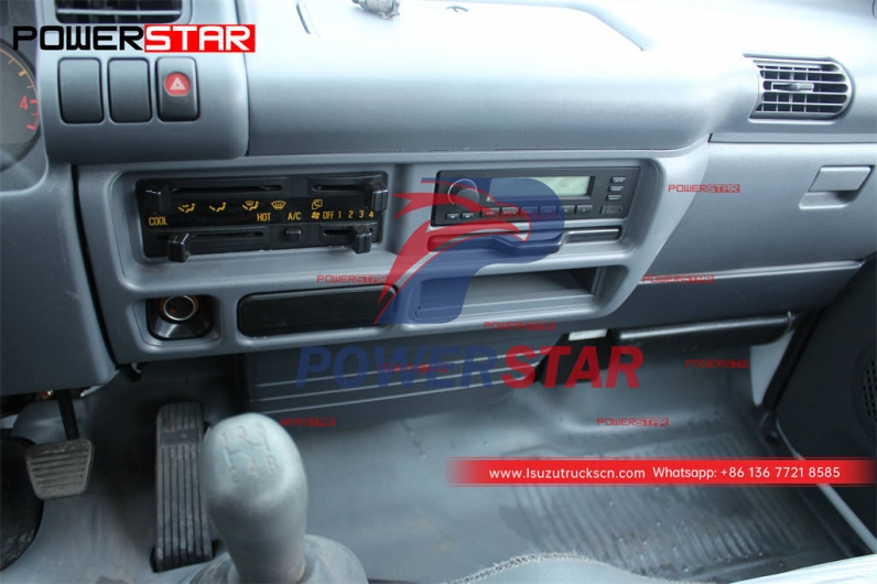 Factory outlet ISUZU 5CBM rear loader truck for sale