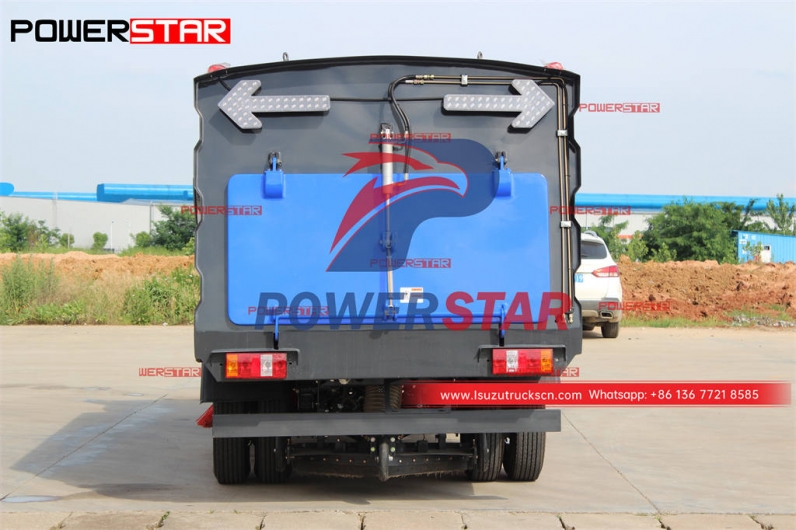 ISUZU NKR/ELF 100P street sweeper truck for sale