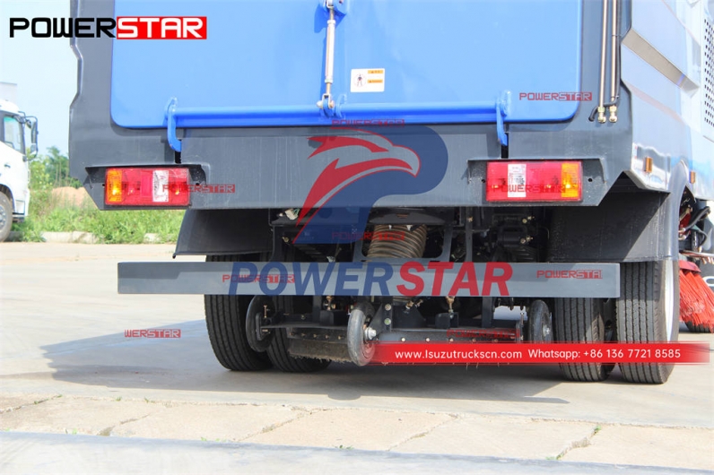 ISUZU NPR/ELF 700P truck mounted street sweeper for sale