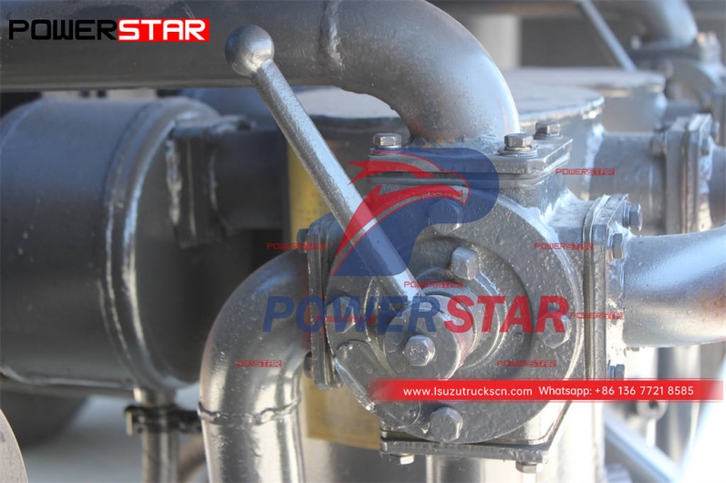 Good price ISUZU GIGA 6×4 heavy duty sewer vacuum cleaner truck for sale
