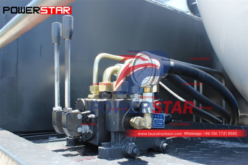 Good price ISUZU GIGA 6×4 heavy duty sewer vacuum cleaner truck for sale
