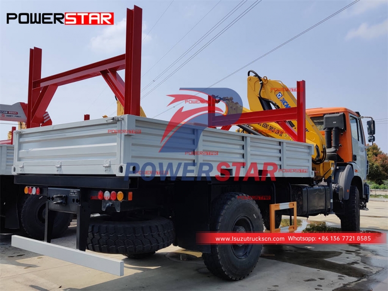 ISUZU FVR truck with kunckle boom crane XCMG