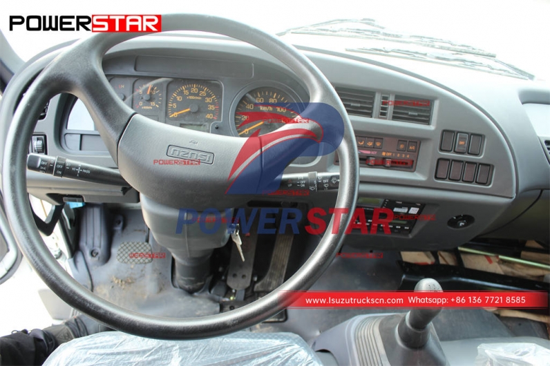 ISUZU FVR truck with kunckle boom crane XCMG
