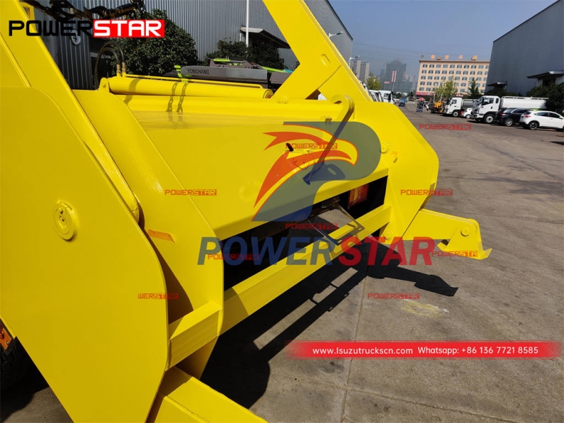 Customized ISUZU FVR 10CBM skip loader garbage truck for sale