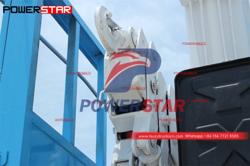 ISUZU GIGA 6×4 truck mounted crane at promotional price