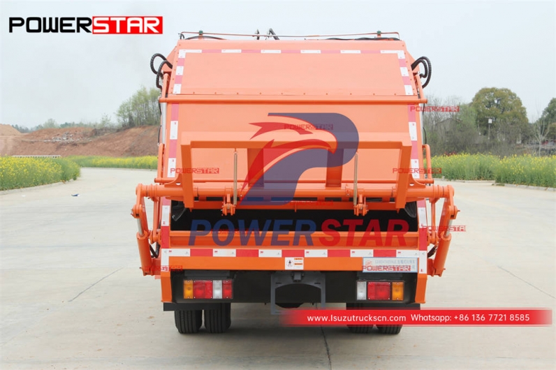 Good price ISUZU 100P 4WD rear load garbage compactor for Philippines