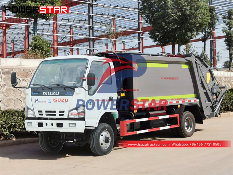 Brand new ISUZU 600P 4WD rear loader 6CBM off-road garbage compactor