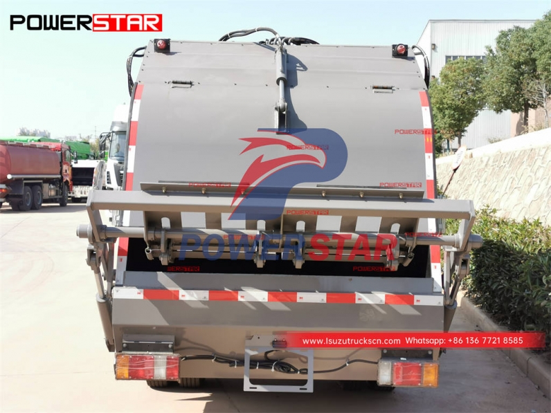 Brand new ISUZU 600P 4WD rear loader 6CBM off-road garbage compactor