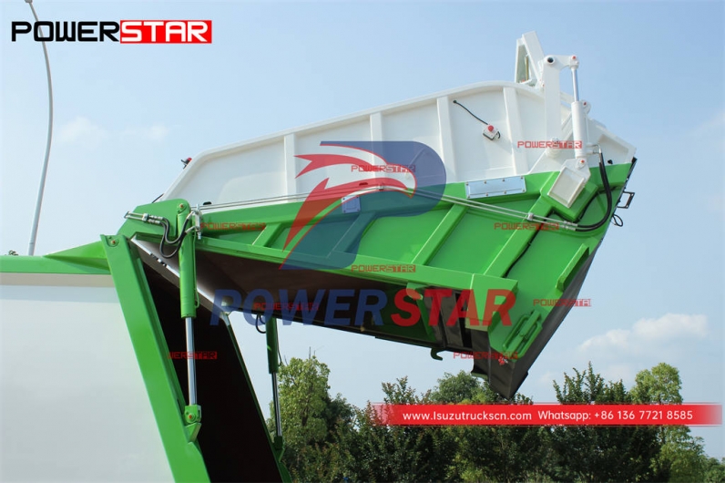 Custom-made ISUZU FTR 4×4 off-road waste compactor truck for Philippines