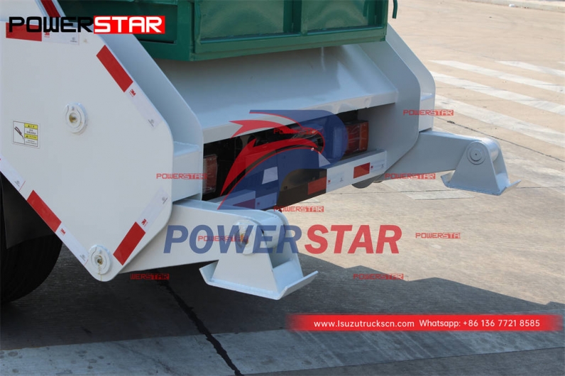 Customized ISUZU 100P/600P 4WD swing arm garbage truck for sale