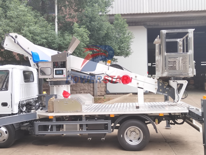 Isuzu 6-Wheeler Overhead Working Manlifter Bucket Aerial Work Platform Truck