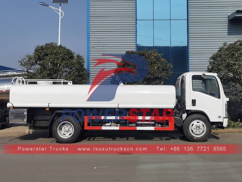 ISUZU 6 wheeler stainless steel drinking water tank truck