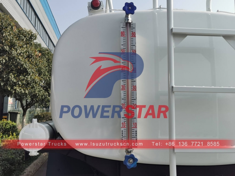 ISUZU 6 wheeler stainless steel drinking water tank truck