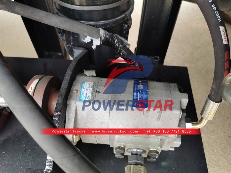 Factory original ISUZU 700P sewer cleaner truck