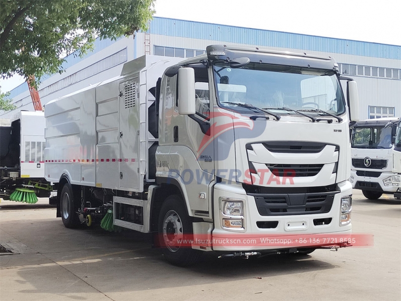 ISUZU GIGA 14000 liters road sweeper truck
