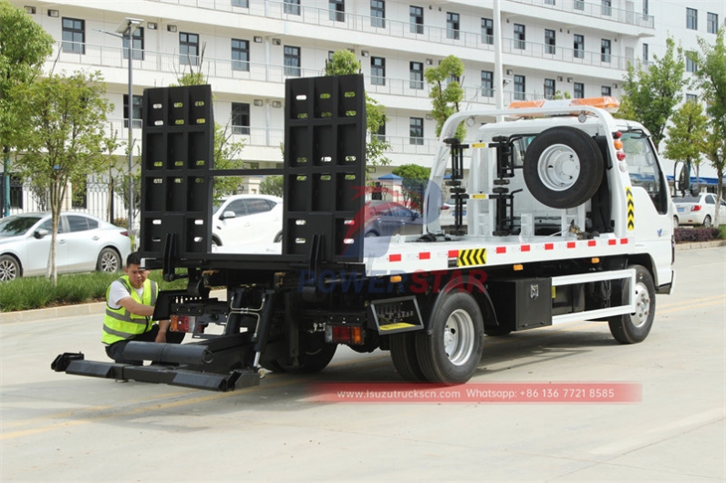 New and used ISUZU 3 tons flatbed rollback tow truck