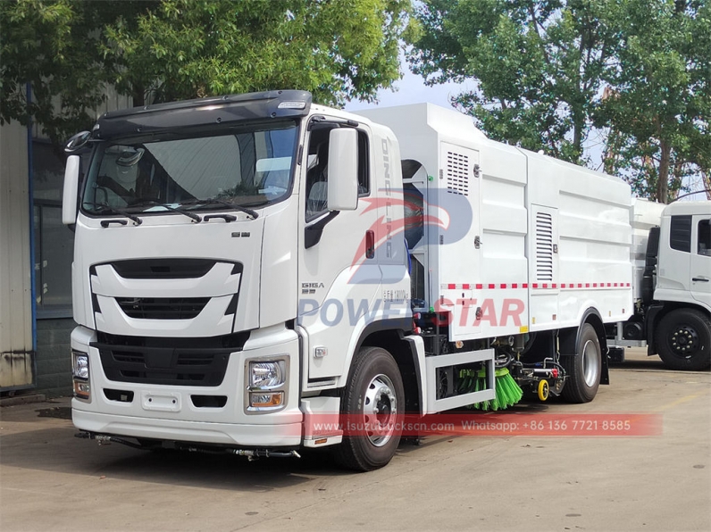 ISUZU GIGA 14000 liters road sweeper truck