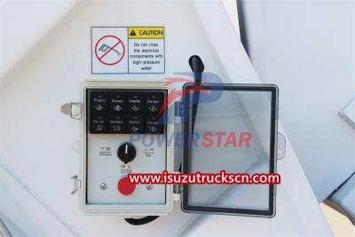 China factory supplying ISUZU rear loader trucks