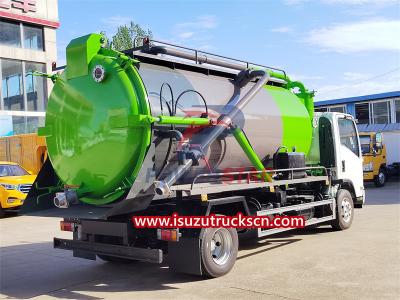 ISUZU NPR 8000 liters vacuum tank truck