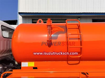 ISUZU NKR vacuum suction truck 5000 liters