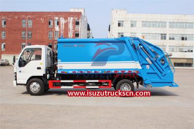 ISUZU NKR 8CBM waste compactor truck for sale