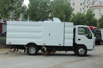 Isuzu merchnical sweeping truck