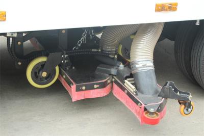Isuzu merchnical sweeping truck