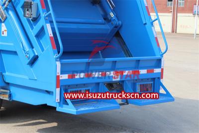 Customized ISUZU NKR rear loading garbage truck