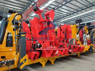 FTR ISUZU Flatbed Truck Mounted UNIC V1200 Cranes