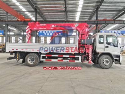 FTR ISUZU Flatbed Truck Mounted UNIC V1200 Cranes