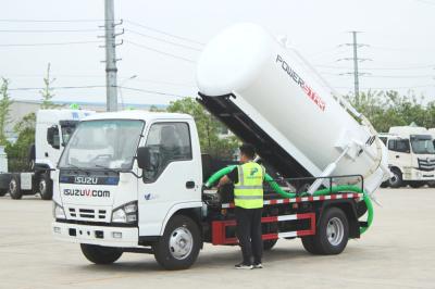 Guam Isuzu Septic Truck with Vacuum Pump