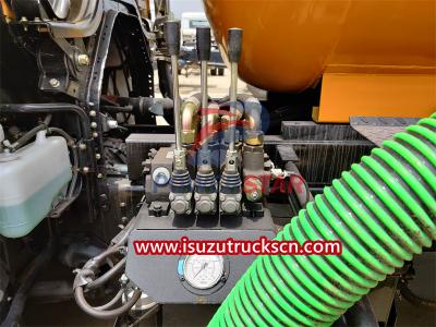 ISUZU FTR vacuum truck for sale