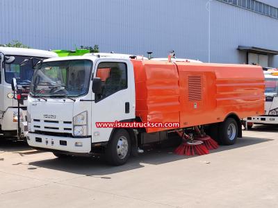 Isuzu Street and Road Sweeping Truck for Indonesia