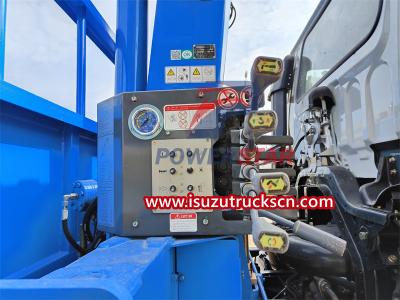 ISUZU FVR off-road truck mounted crane