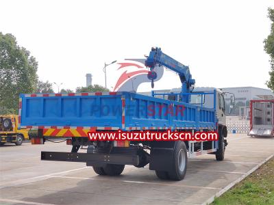 ISUZU FVR truck mounted telescopic boom crane XCMG
