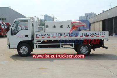 Isuzu 14ft Light cargo truck