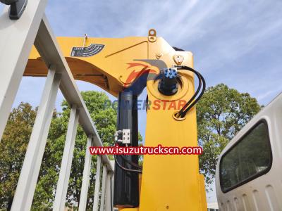 Used 4x4 Isuzu NPR Dropside Cargo Trucks with boom crane