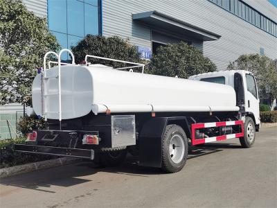 Isuzu NKR portable water tank truck