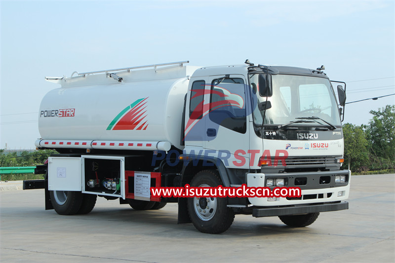 ISUZU FTR fuel tanker truck 15000L