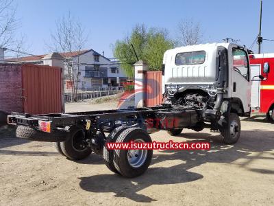 Isuzu NKR off road truck
