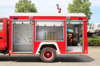ISUZU 100P small water fire truck