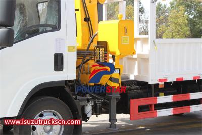 ISUZU RHD truck mounted crane 4 ton
