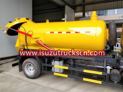 Isuzu NKR vacuum tank truck for sale