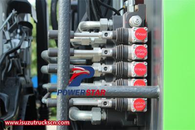 Philippine Isuzu 4WD compaction rear loader