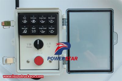 Philippine Isuzu 4WD compaction rear loader