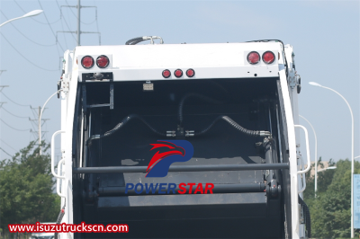 Philippine Isuzu 8 yard mobile compactor vehicle