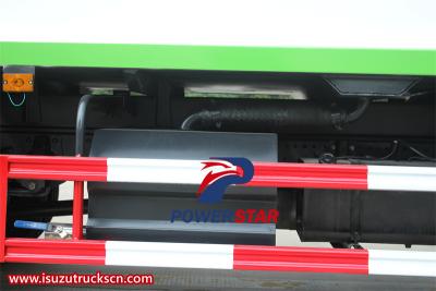 Philippine Isuzu 100P 6cbm compactor rear loader